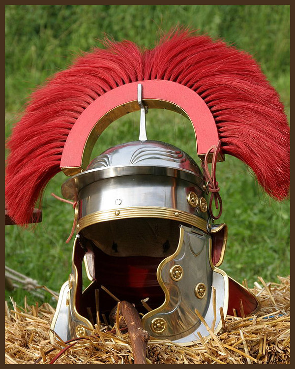 Medieval ROMAN LEGIONAIRE Soldier Centurion Steel Helmet Armor With Red Plume 